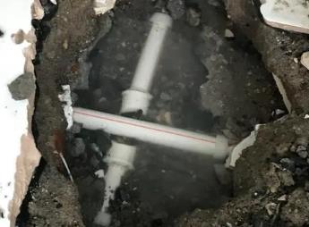 铁锋阳台漏水维修公司为您分享楼上楼下漏水怎么处理